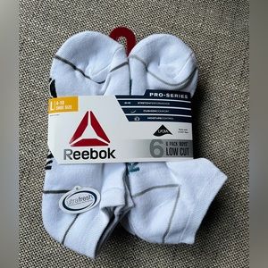 Youth Large Shoe Size 4-10 Reebok Ankle Socks - 6 Pack